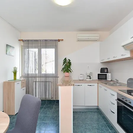 Apartments Milka 2074 Porec Exterior photo
