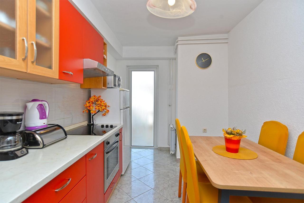Milka 2074 Porec