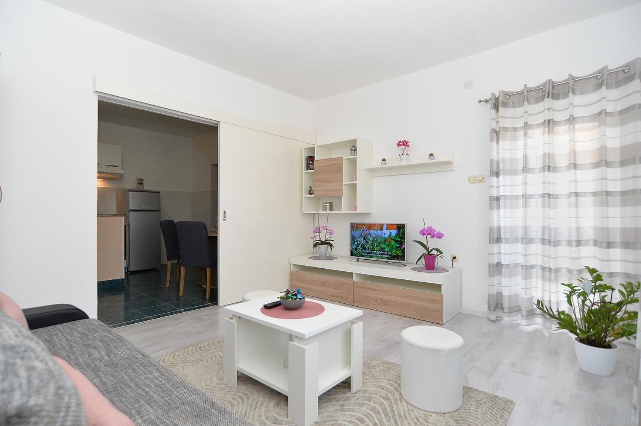 Apartment Milka 2074