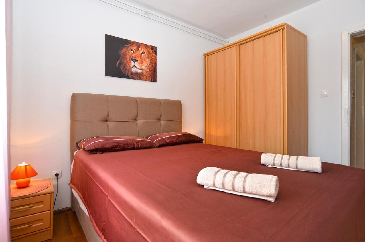 Milka 2074 Porec